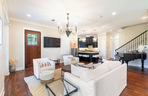 Lakeside at Blue Mountain Beach House | Low End Of summer rates! Weekly discount! Walk to the beach, Community pool.