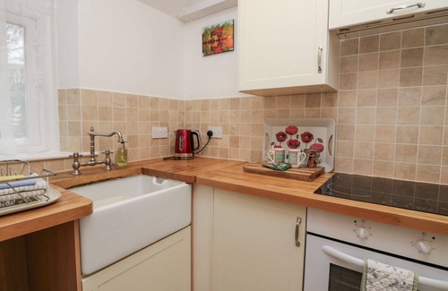 Bretherdale House | LOW JOCK SCAR, family friendly, character holiday cottage in Kendal