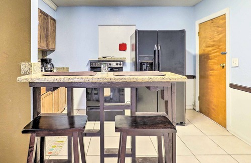 Temple Crest House | Low-Key Tampa Abode Close to Area Attractions