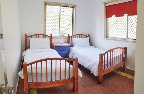 Westmead House | Low price clean linen free stuff W1
