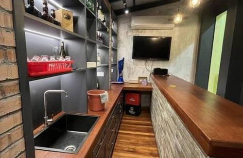 Tebing Tinggi Villa | LOW SEASON PROMOTION! 4B12B Bar 5 min City Center