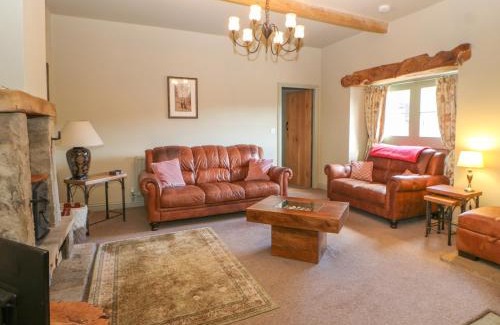 Barnard Castle House | Low Shipley Cottage
