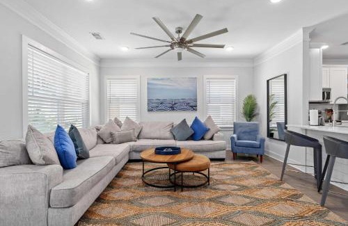 Mount Pleasant House | Lowcountry Lux 5 min to Beach 7 min to Dtwn