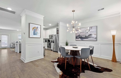 Mount Pleasant House | Lowcountry Lux/5 min to Beach/7 min to Dtwn