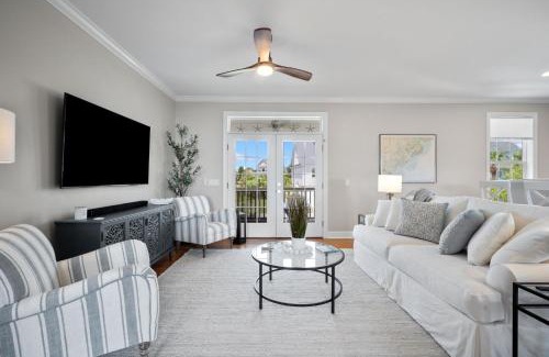 Saint Helena Island House | Lowcountry State of Mind luxury beach getaway located on Harbor Island, South Carolina
