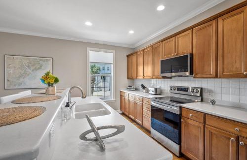 Saint Helena Island House | Lowcountry State of Mind luxury beach getaway located on Harbor Island, South Carolina