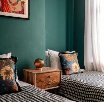 Pontrilas House | Lowell Street - Cosy 2 Bedroom Home in Worcester!