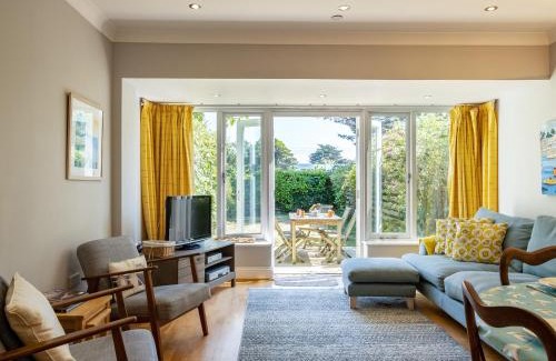 Rock House | Lowenna Manor 4