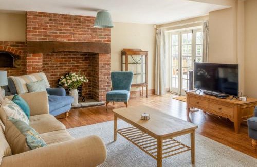 Beaminster House | Lower Barrowfield Farm