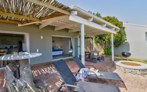 Kenton on Sea House | Lower Deck