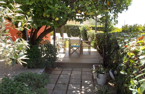 Carozzo Apartment | LOWER FLOOR APARTMENT SEA VIEW
