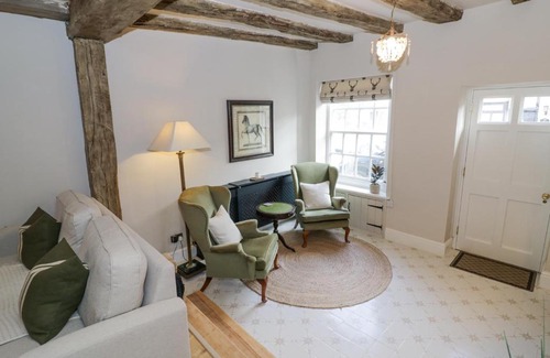 Winchcombe House | Lower Pack Horse Cottage