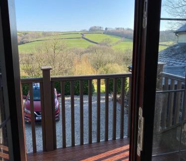 Brazzacott House | Lower Penrose Old Farmhouse Cottage