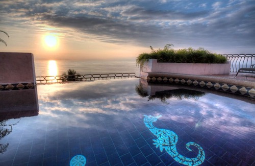 Colonia 5 de Diciembre Villa | Lower Rates for 5,6,7 Bed! Breathtaking Ocean Views From Every Room - Full Staff