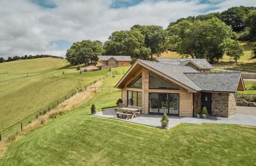 Montgomery House | Lower Tumble Cottage