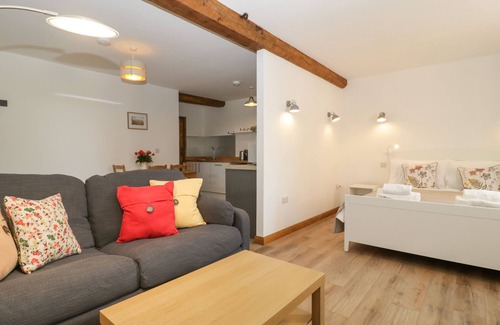 Bodenham Cottage | Lower Venn Granary Apartment 1