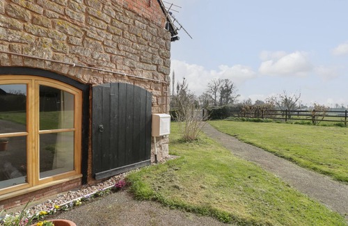 Bodenham Cottage | Lower Venn Granary Apartment 1