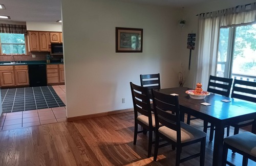 Flippin House | LOWEST FALL RATES ON WHITE RIVER W/2 SLIP COVERED BOAT DOCK! GREAT FISHING!