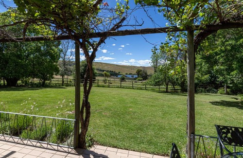 Katberg House | Lowestoffe Country Lodge - Trout