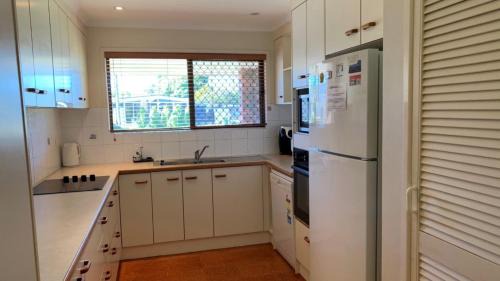 Bongaree House | Lowset pet friendly home, with room for a boat, Palm Ave, Bongaree