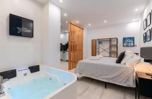 Encarnacion-Regina Apartment | LP1 Loft Art Suite Sevilla en Pareja