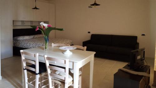Casali di Serravalle Apartment | Lu Passittu