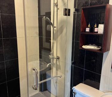 Luang Prabang Hotel | Luangprabang Singharat Place 2