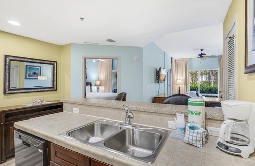 Sandestin Hotel | Luau I 6104 Flr1