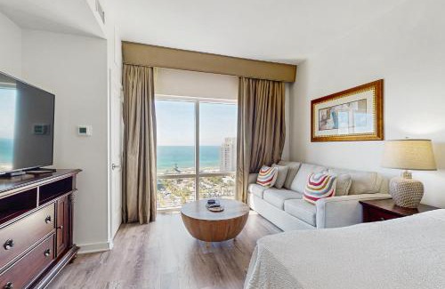 Sandestin Hotel | Luau I 7501