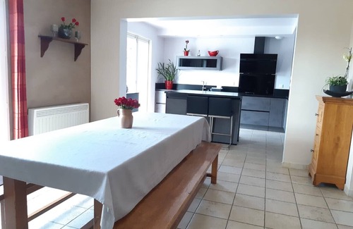 Cadenet House | LUBERON LARGE PROVENCAL VILLA FOR 10 PEOPLE WITH PRIVATE SWIMMING POOL