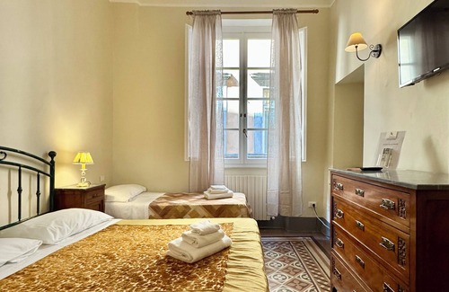 Lucca Historical Center House | Lucca Charm
