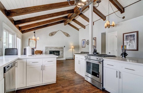 Tahoe Island House | Lucerne Lake House | Ski Lease 30+ Days!