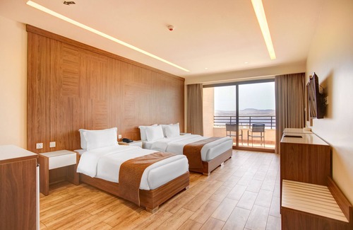 Aqaba Hotel | Luciana Hotel by FHM