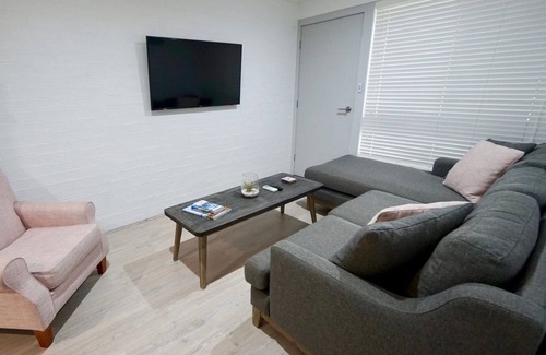 Huskisson Apartment | Lucky 2 on Bowen Jervis Bay Breaks