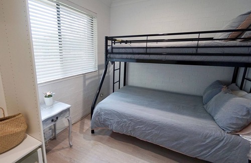 Huskisson Apartment | Lucky 2 on Bowen Jervis Bay Breaks