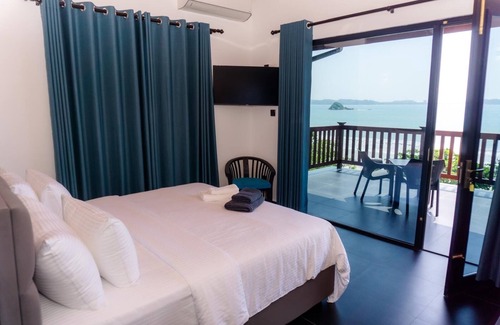Weligama Hotel | Lucky Monkey Inn & Restaurant