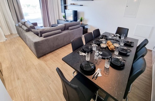 Sotira Apartment | Lucky Strike Apartment