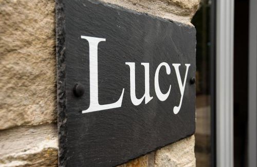 Alnwick House | Lucy