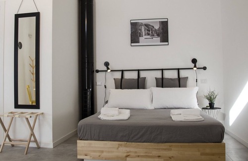 Pompei Bed & Breakfast | Ludi Studios Pompei