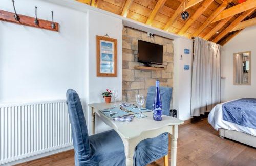 Isle of Purbeck House | Lugger Lodge