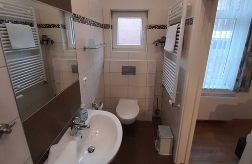 Bensersiel Cottage | Lugworm (single room) - Fischerhus guest house
