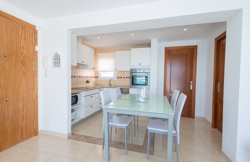 S'Illot-Cala Morlanda House | LUISAMAR SEA VIEW - Apartment with sea views in S'illot. Free WiFi