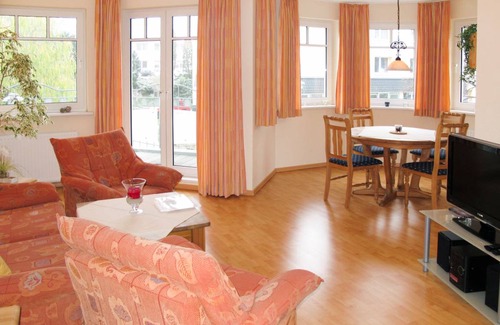 Zinnowitz Apartment | Luise von Preußen with 2 bedrooms and 1.5 bathrooms