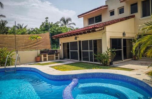 Marina Vallarta House | Lujosa y acogedora Villa Conchita con alberca privada