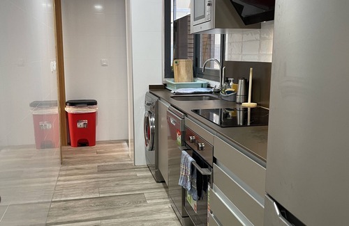 Las Rozas de Madrid Apartment | Lujoso Apartamento 3 Camas Piscina Parque Garaje Las Rozas Familiar Tranquilo