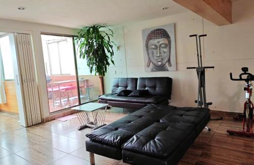 Cuernavaca Apartment | Lujoso y Amplio Loft con Alberca Climatizada, Dos Jacuzzis, Lujo y Amenidades, Terraza con Asador, Cuernavaca Somos los Únicos en Ofrecerte para tu Uso Personal y Exclusivo Dos Jacuzzis Premium con Agua Caliente y Sistema de Hidromasaje, Tipo Spa!
