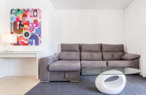 Platja de l'Arenal Apartment | Lujoso y Equipado Apartamento en Playa del Arenal
