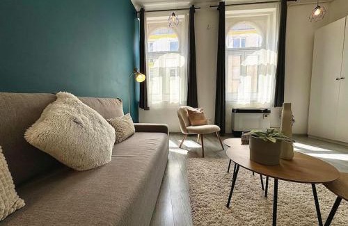 Magdolna negyed Apartment | Lujza Residence - Modern Apt