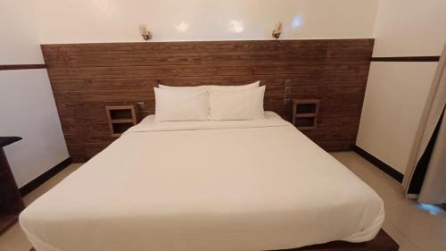 Huraa House | Luk inn at huraa