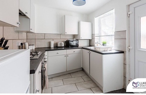St Helens House | Luke Stays - Borough Road
